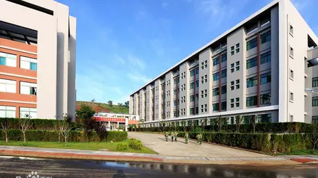 Общежитие Цзинаньского университета - Фото №2