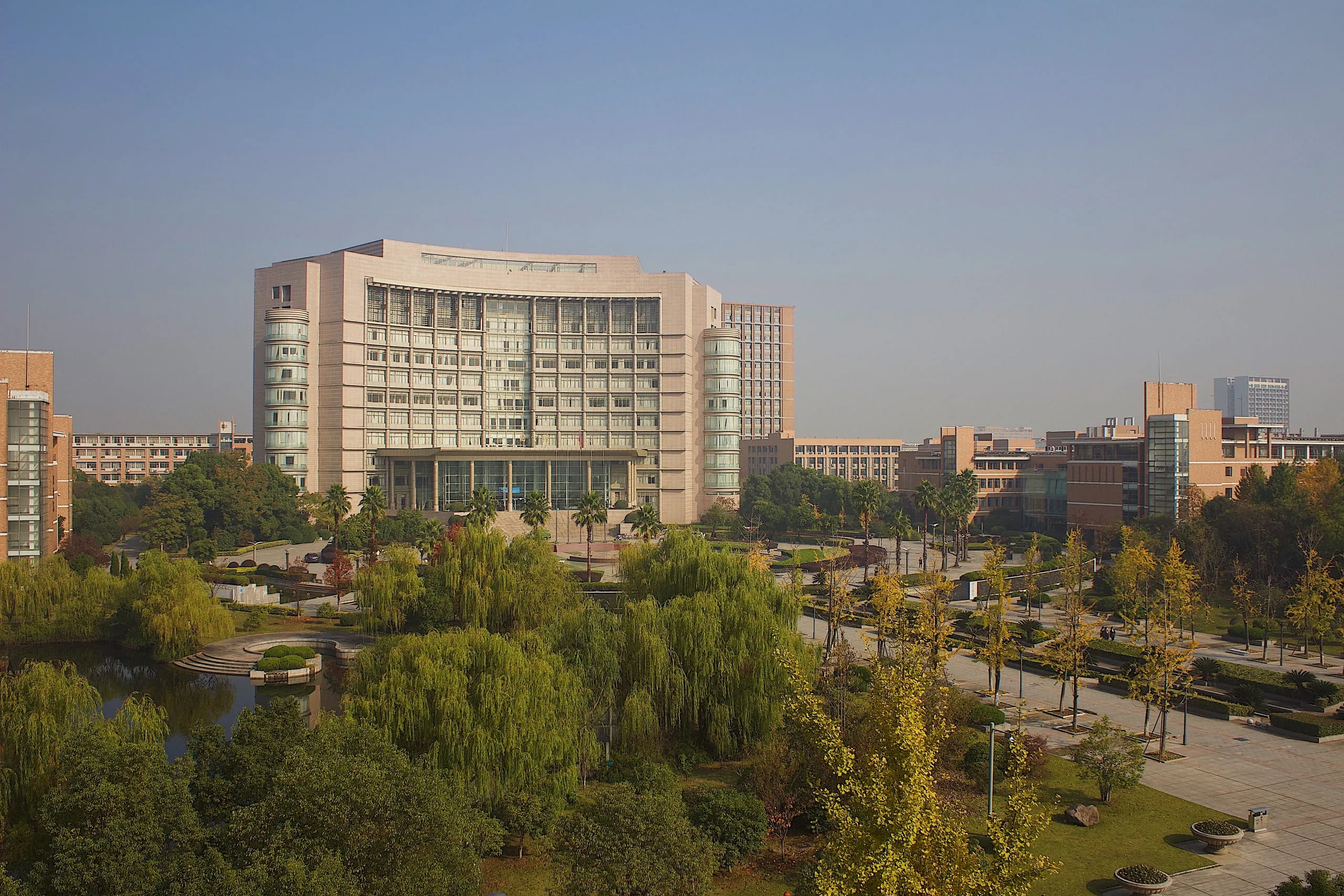 Чжэцзянский научно‑технический университет