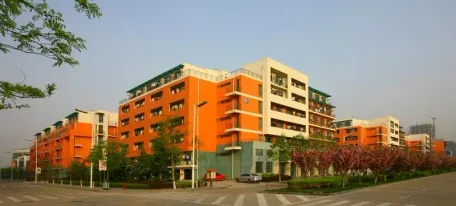Общежитие Нефтяного университета Хуадун	 - Фото №1